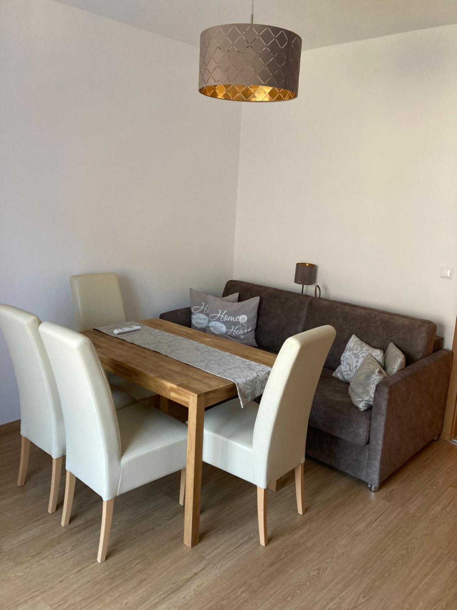 Seecamping&Pension Mentl Landskron Bagian luar foto